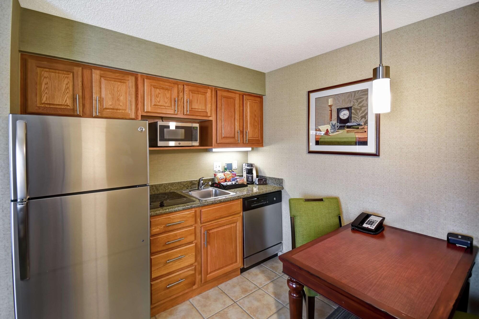 Homewood Suites By Hilton Salt Lake City - Midvale/Sandy Exterior photo